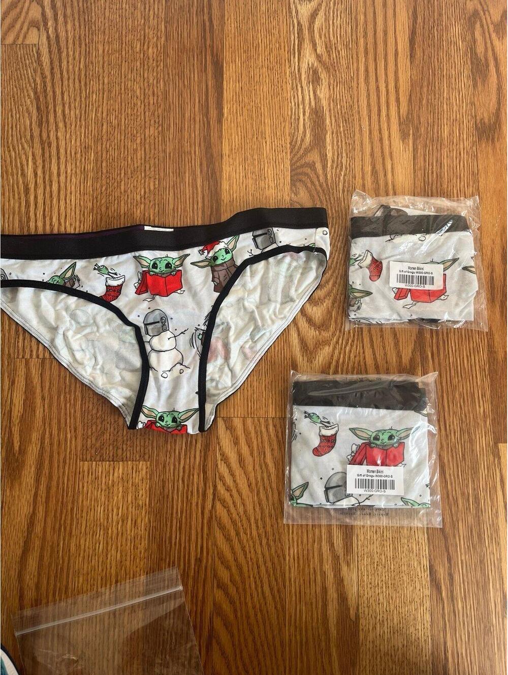 MeUndies Women’s Star Wars baby yoda bikini underwear (S)